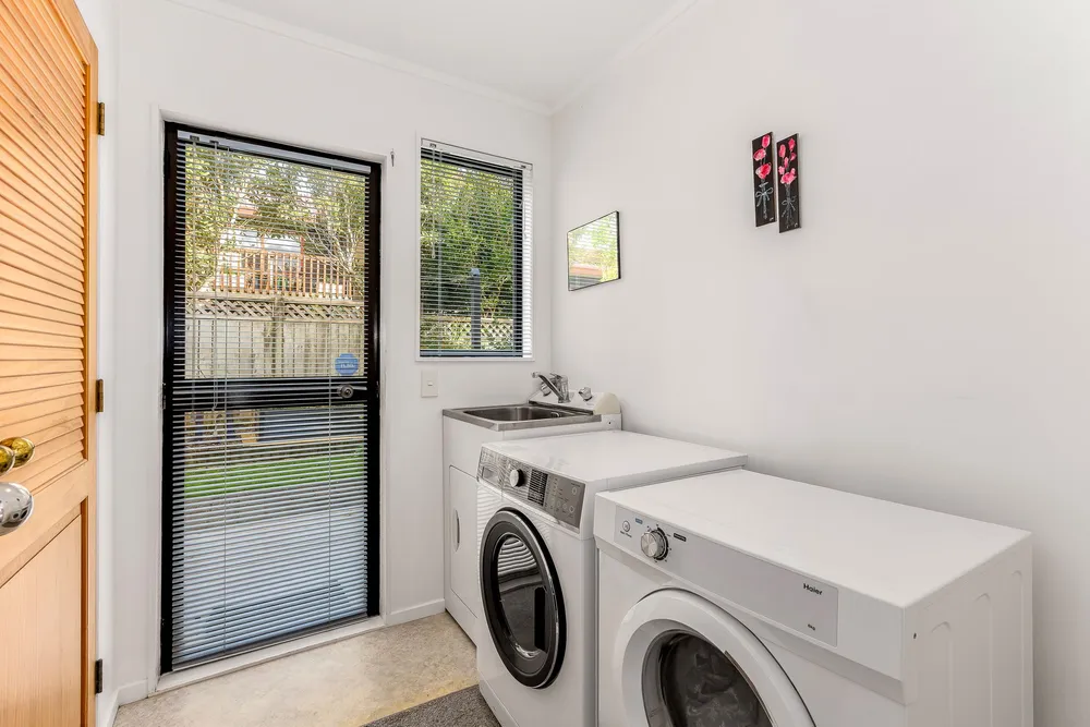 Photos of 85 Ayton Drive