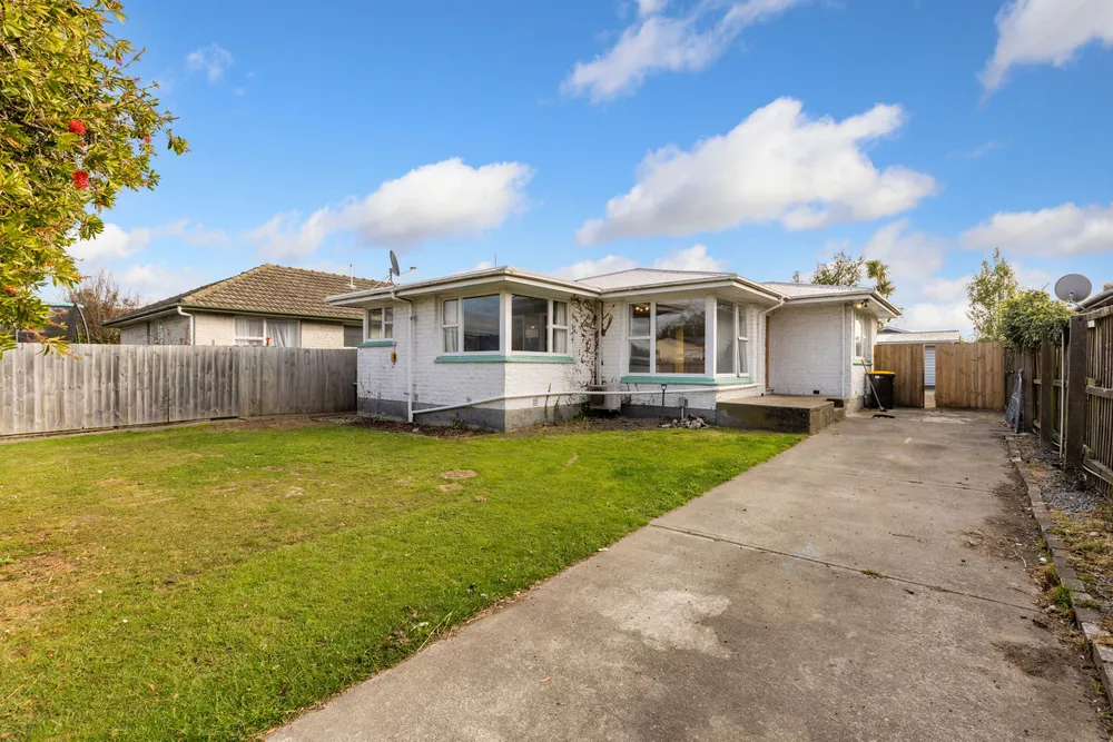 Photos of 55 Stanton Crescent