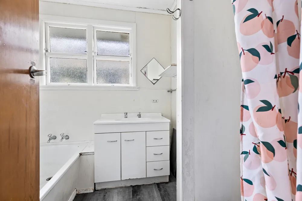 Photos of 55 Stanton Crescent