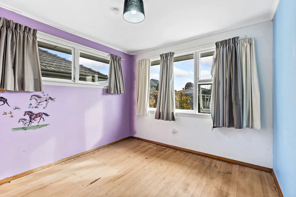Photos of 55 Stanton Crescent