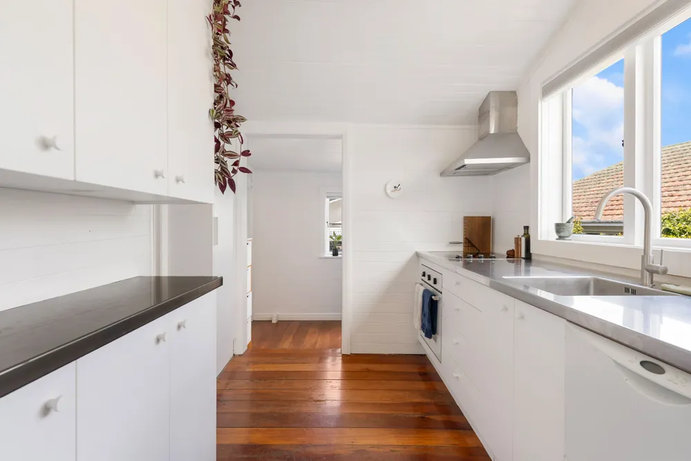 Photos of 18 Wolseley Street