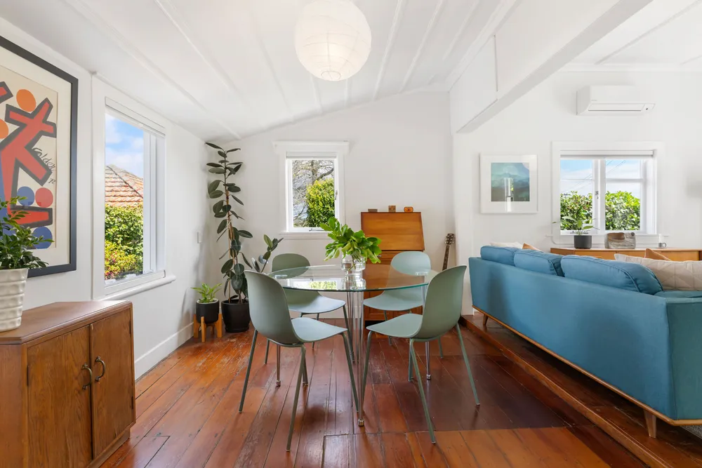 Photos of 18 Wolseley Street
