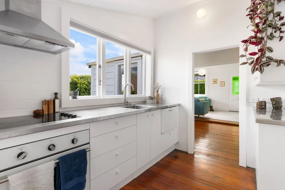Photos of 18 Wolseley Street