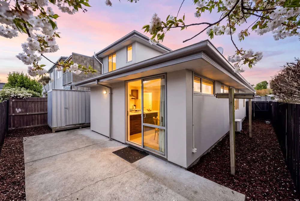 Photos of 80 Trafalgar Street