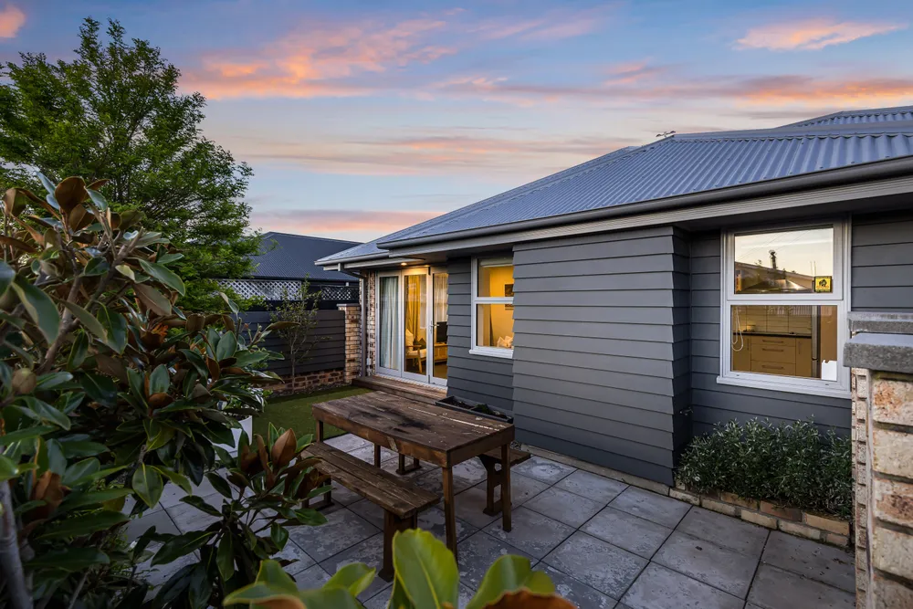 Photos of 80 Trafalgar Street