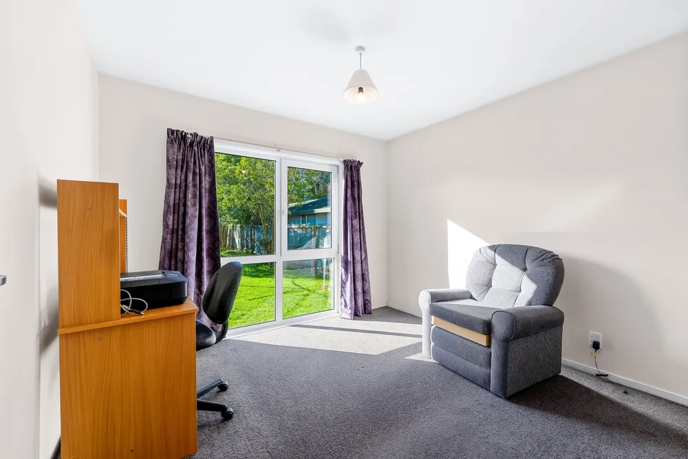 Photos of 160 Hendersons Road