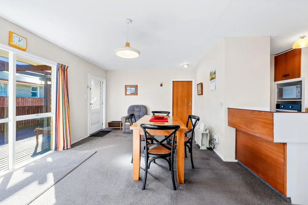 Photos of 160 Hendersons Road