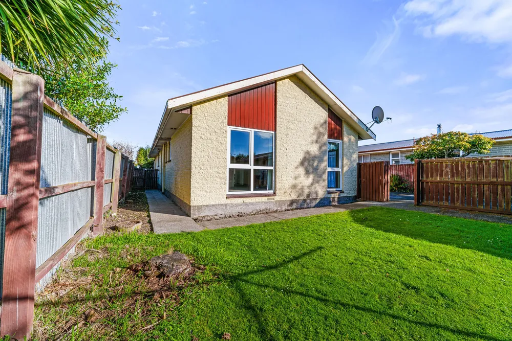 Photos of 160 Hendersons Road