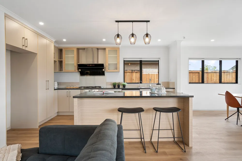 Photos of 4 Singleton Avenue