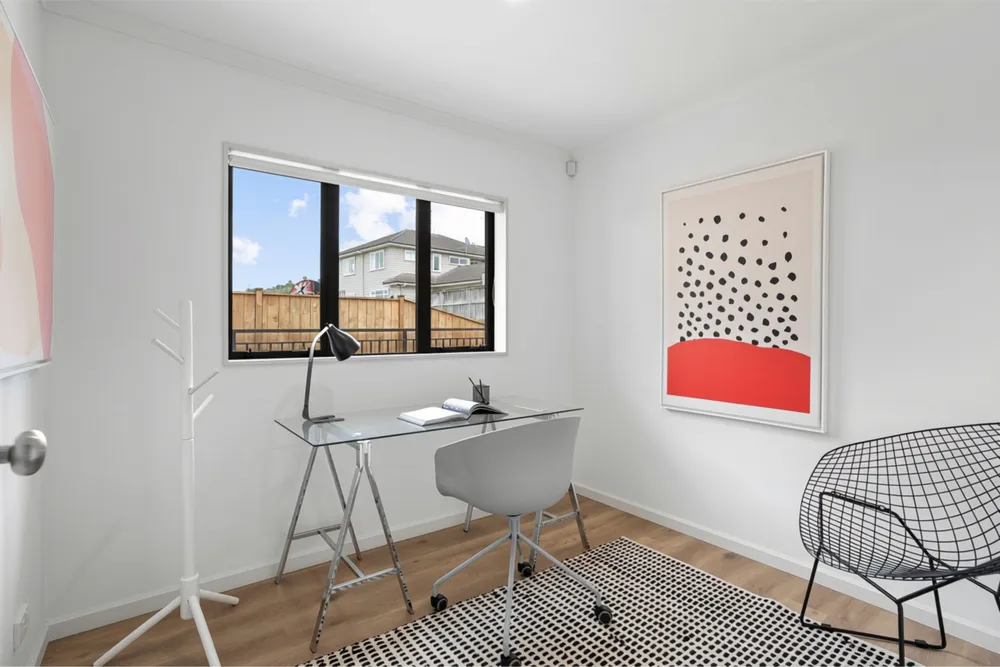 Photos of 4 Singleton Avenue