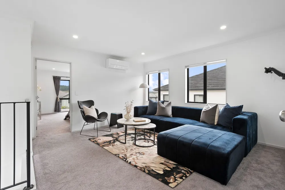Photos of 4 Singleton Avenue