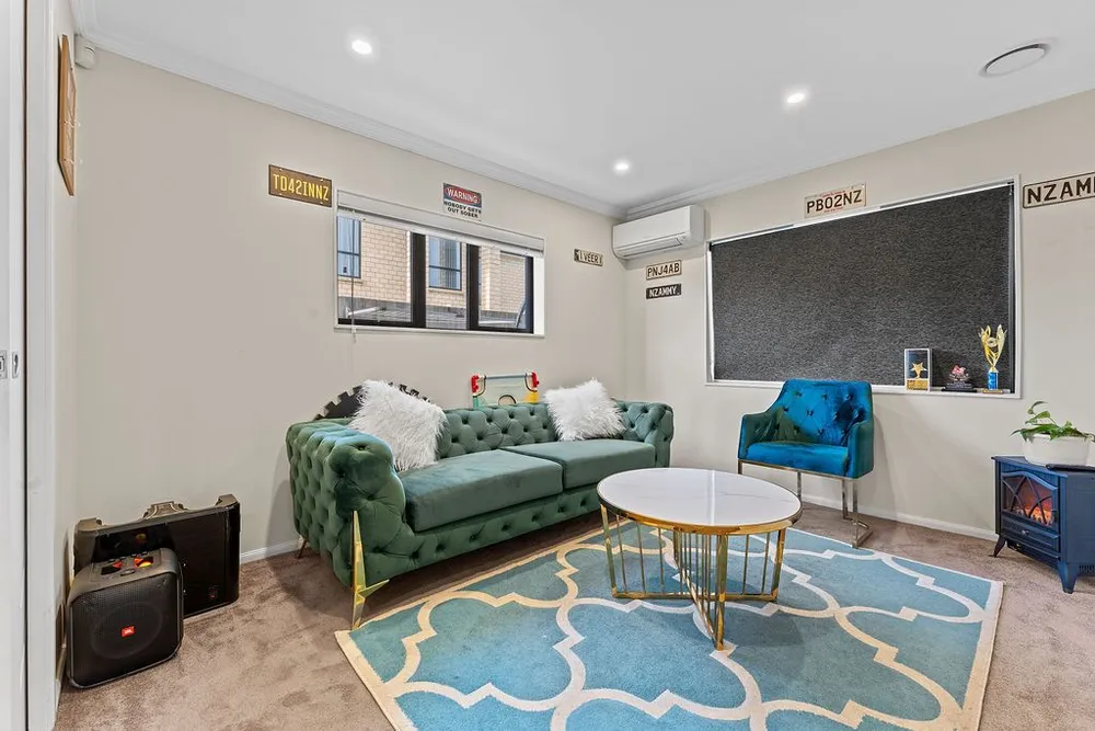 Photos of 25A Allenby Road