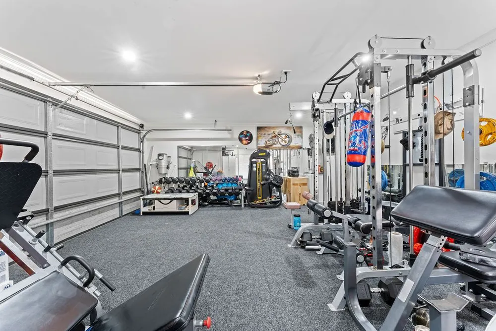 Photos of 25A Allenby Road