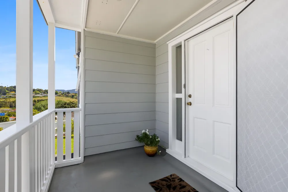 Photos of 15 Palmer Street