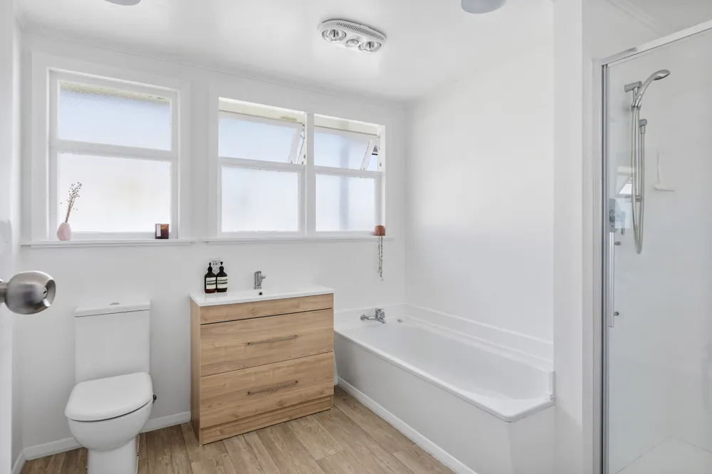 Photos of 15 Palmer Street