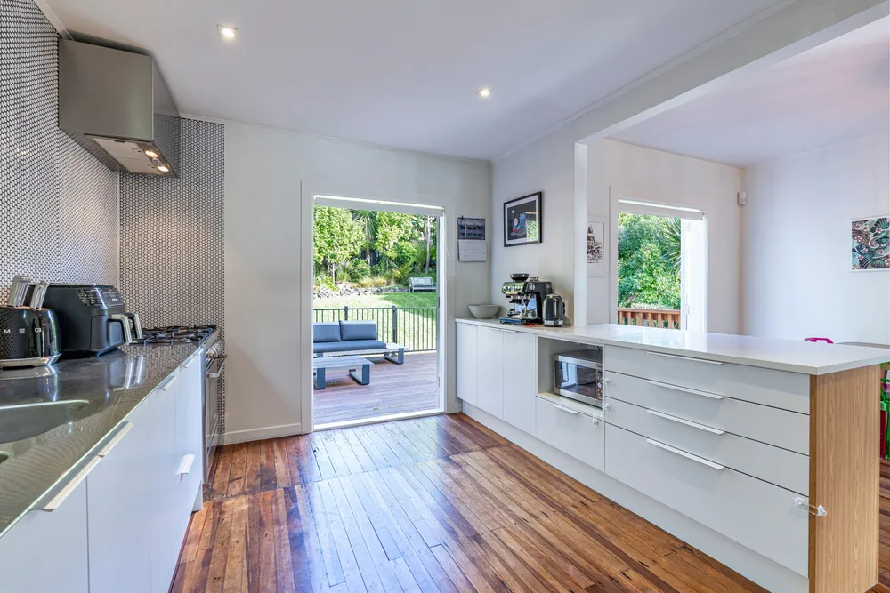 Photos of 42 Third Avenue
