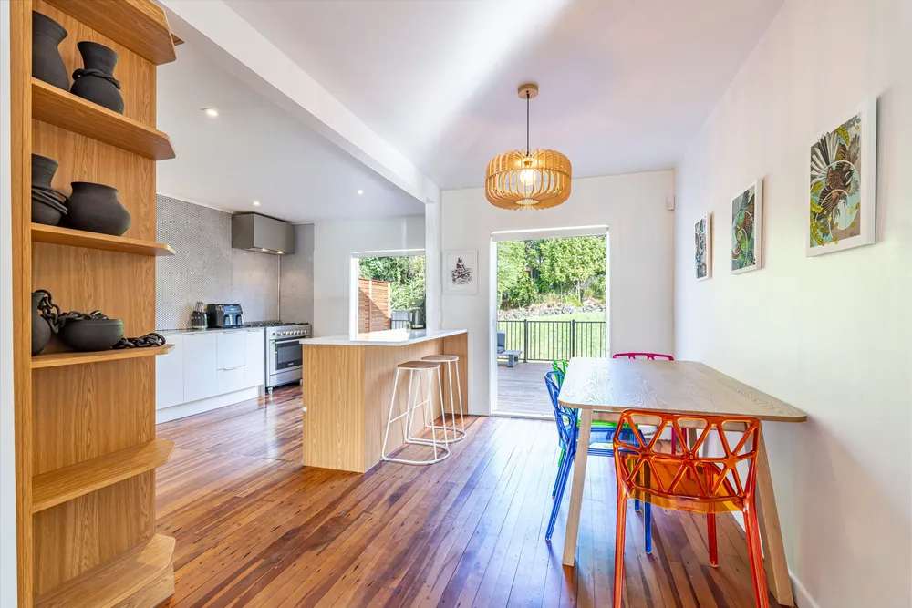 Photos of 42 Third Avenue
