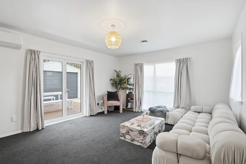 Photos of 115 Sawyers Arms Road