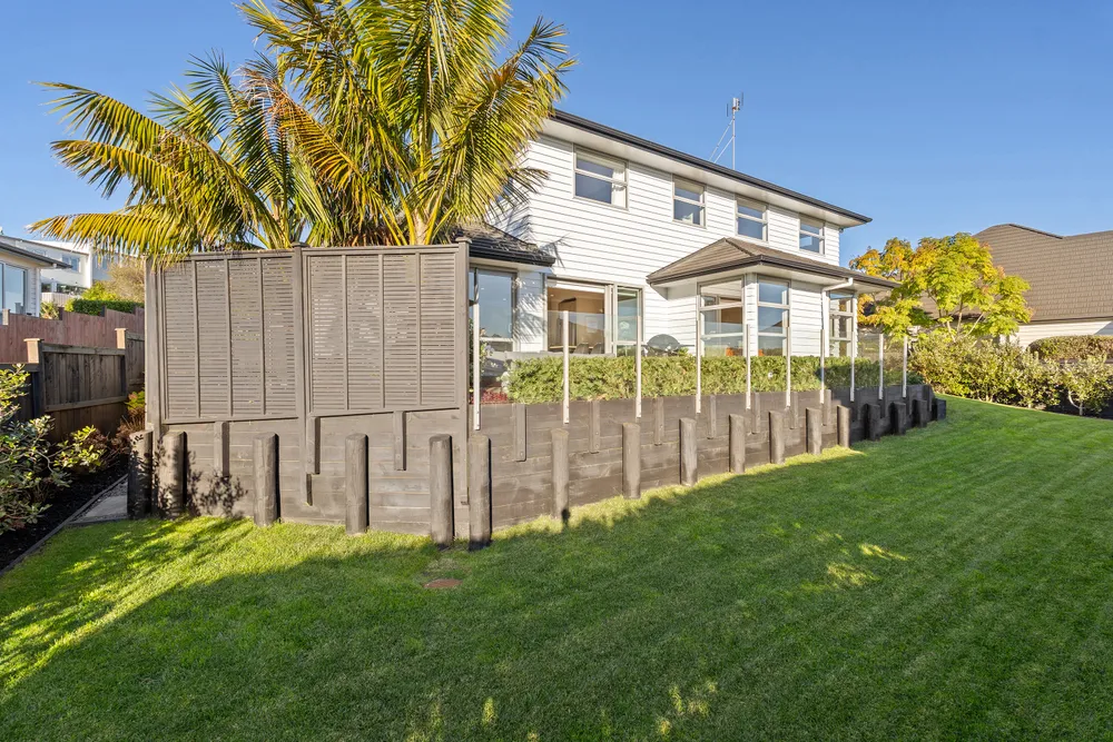 Photos of 12 Arbors Track