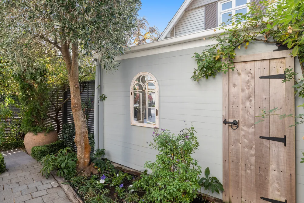 Photos of 44A Kotare Street