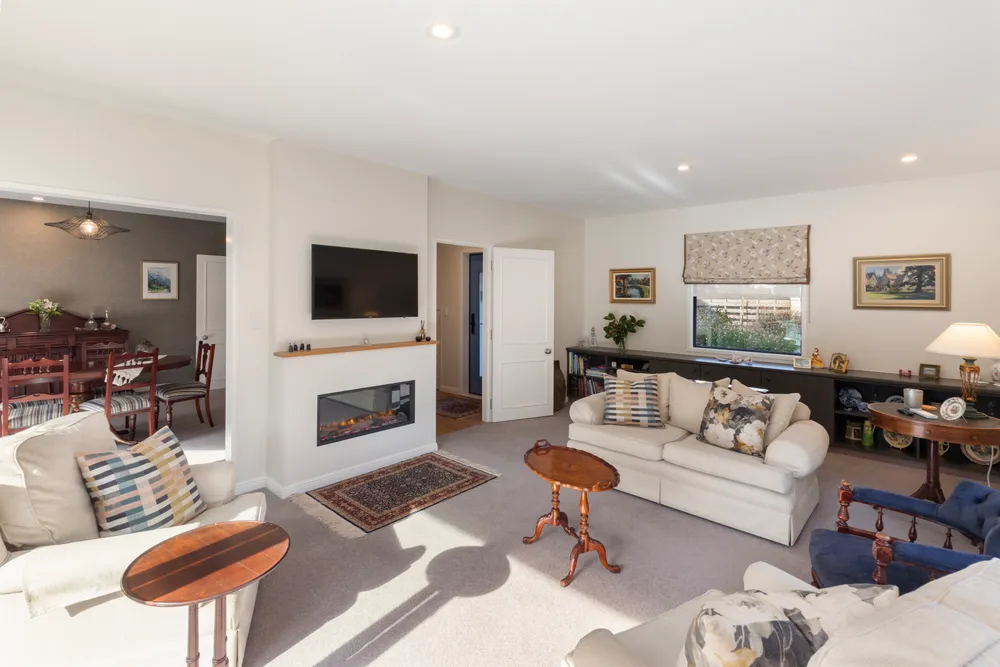 Photos of 44A Kotare Street
