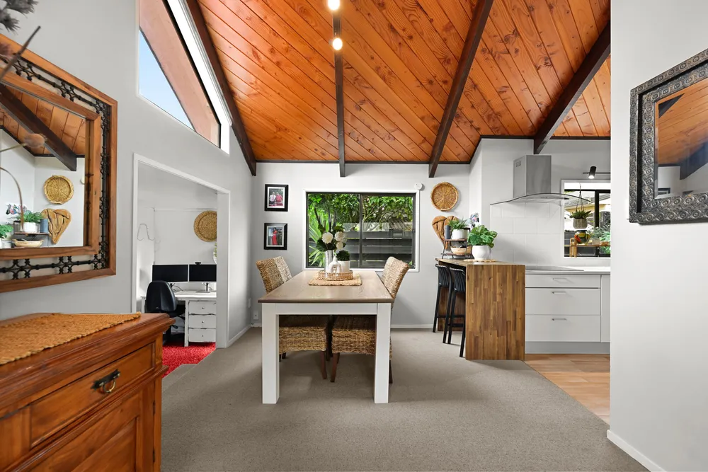 Photos of 9 Masons Avenue