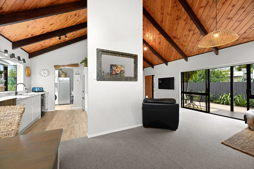 Photos of 9 Masons Avenue