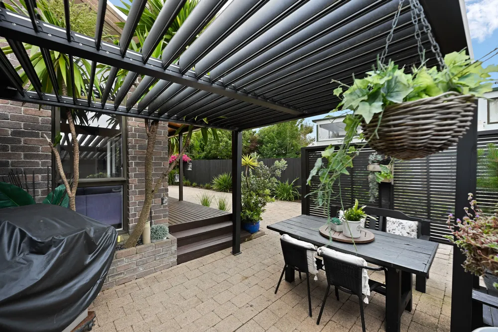 Photos of 9 Masons Avenue