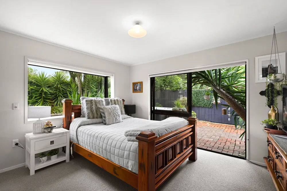 Photos of 9 Masons Avenue