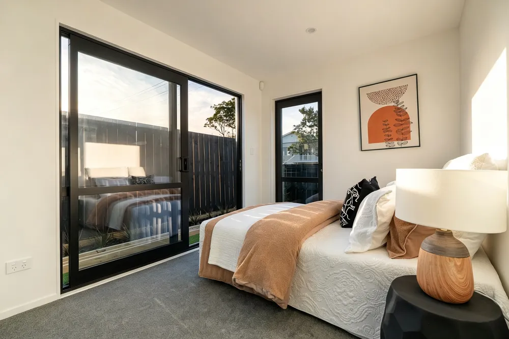 Photos of 36 Oakley Avenue