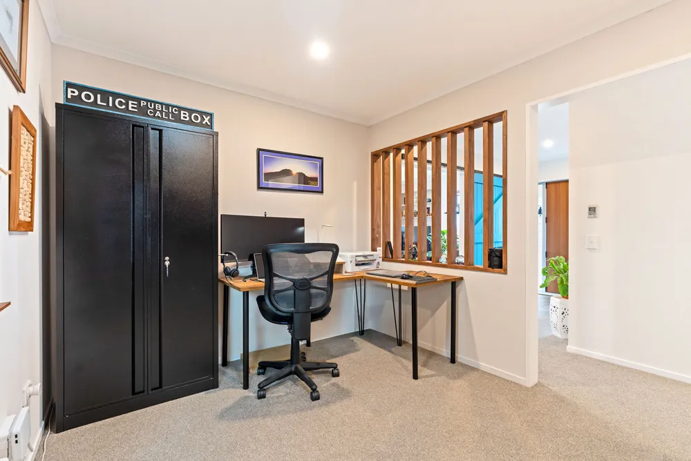 Photos of 8 Warren Street