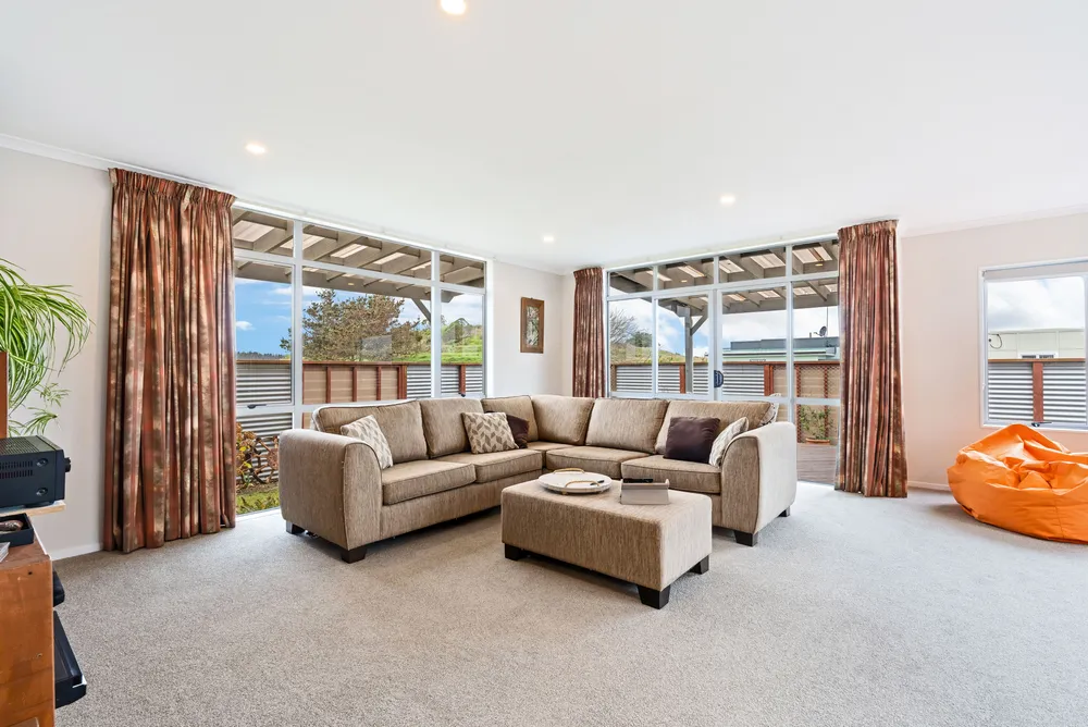 Photos of 8 Warren Street