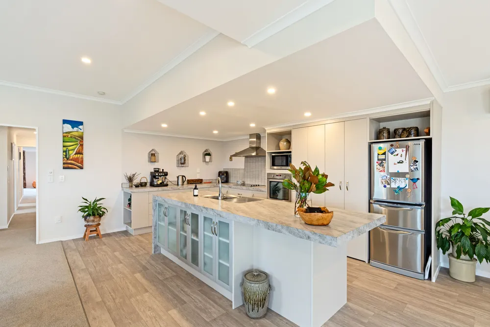 Photos of 8 Warren Street