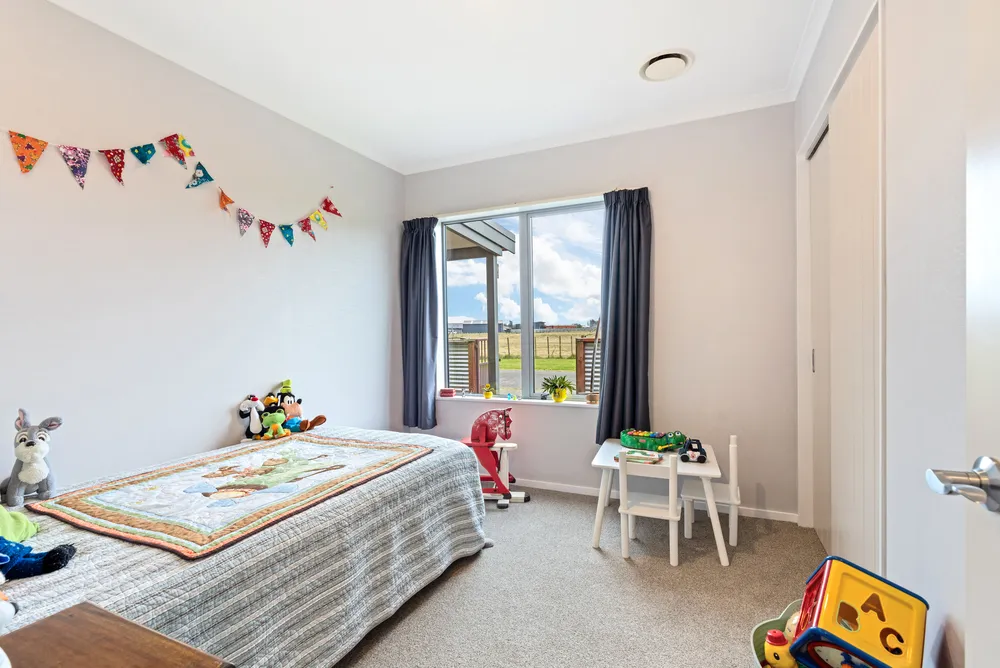 Photos of 8 Warren Street