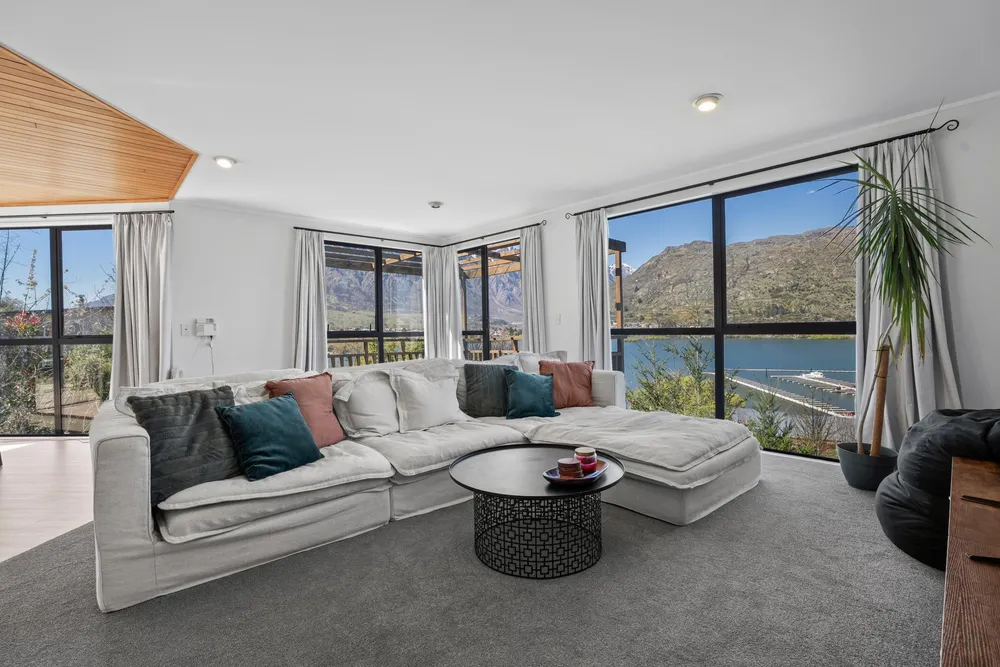 Photos of 8B Cresta Lane