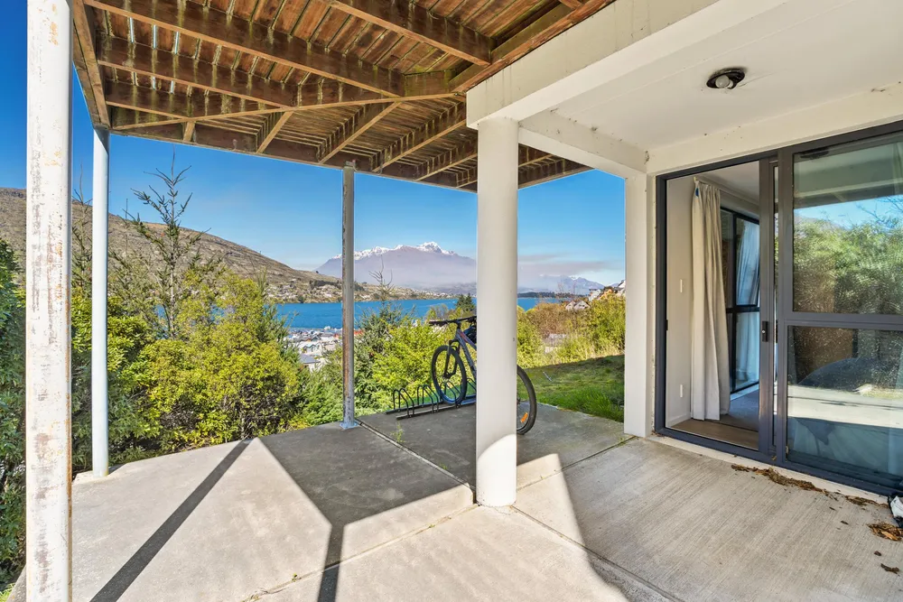 Photos of 8B Cresta Lane
