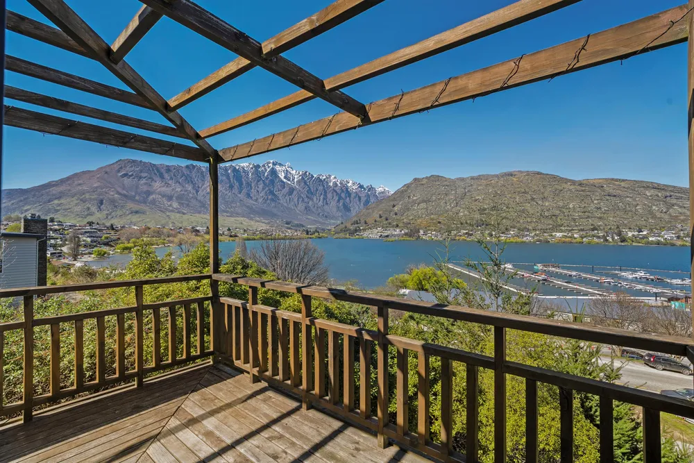 Photos of 8B Cresta Lane