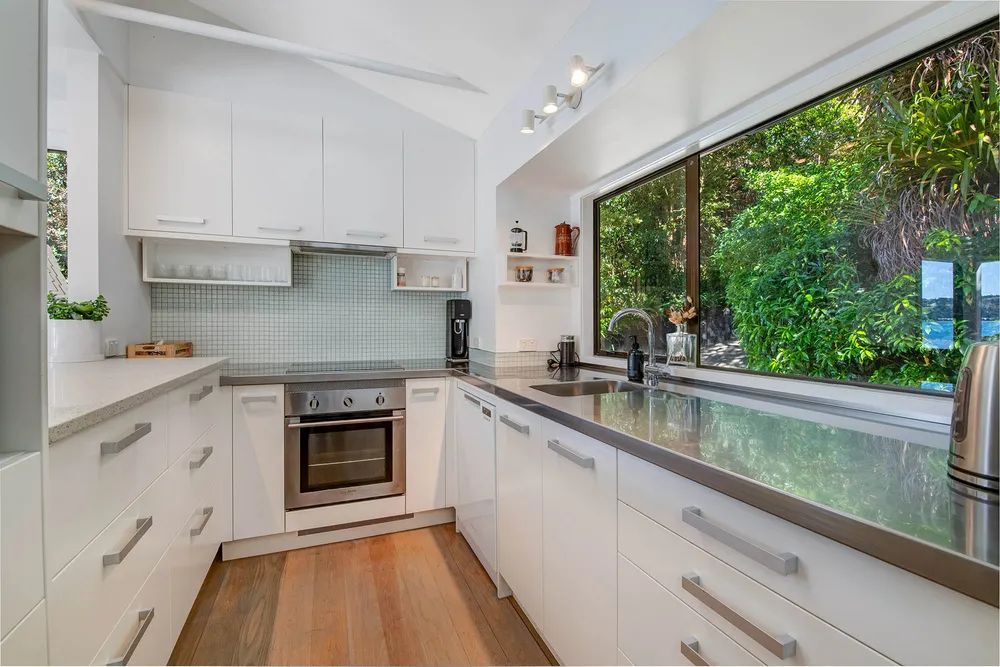 Photos of 43a Gerontius Lane