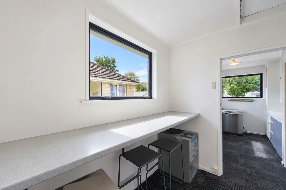 Photos of 933A Cameron Road
