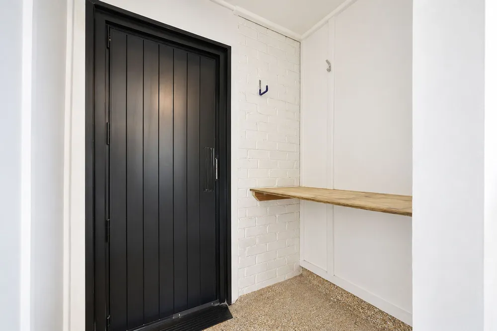 Photos of 933A Cameron Road