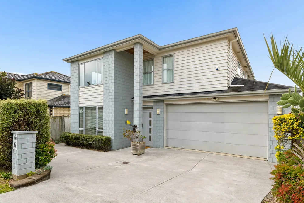 Photos of 4 Sunglade Grove