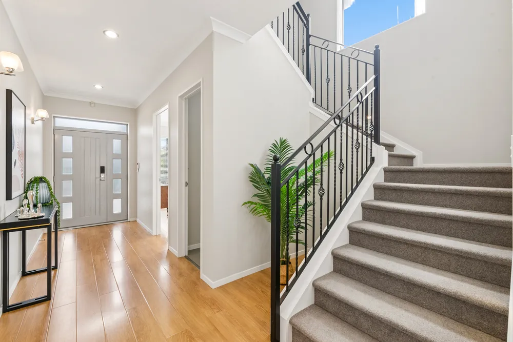 Photos of 4 Sunglade Grove