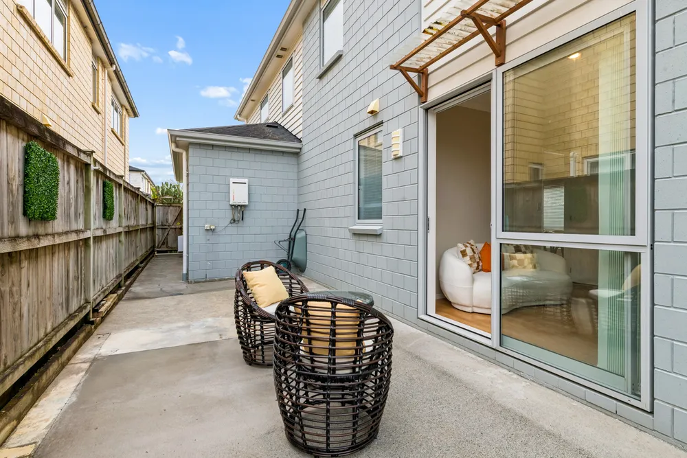Photos of 4 Sunglade Grove