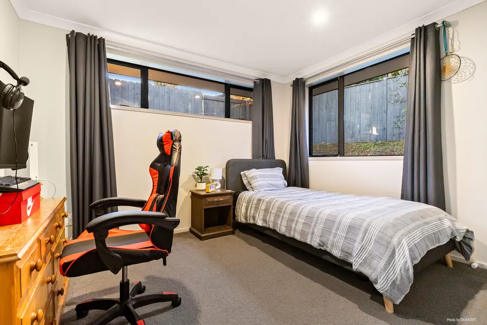 Photos of 5 Basin Place