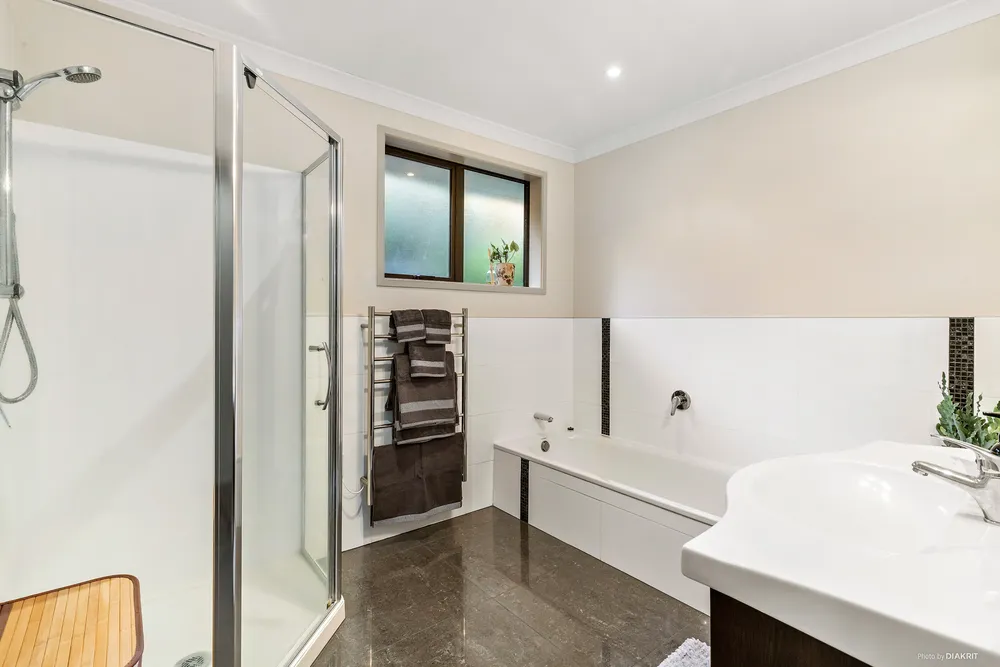 Photos of 5 Basin Place