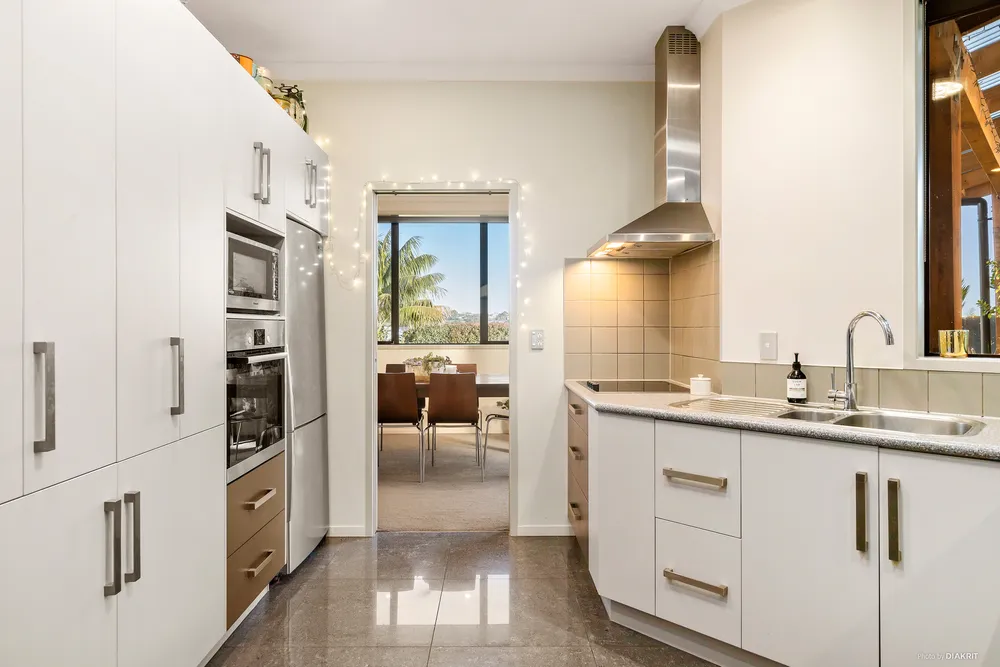 Photos of 5 Basin Place
