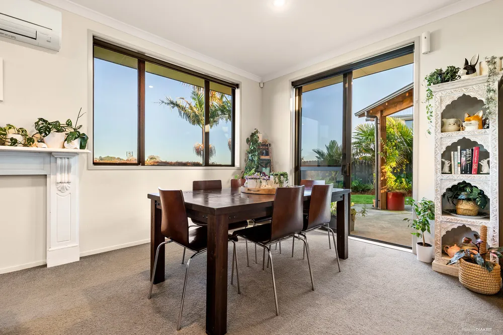 Photos of 5 Basin Place