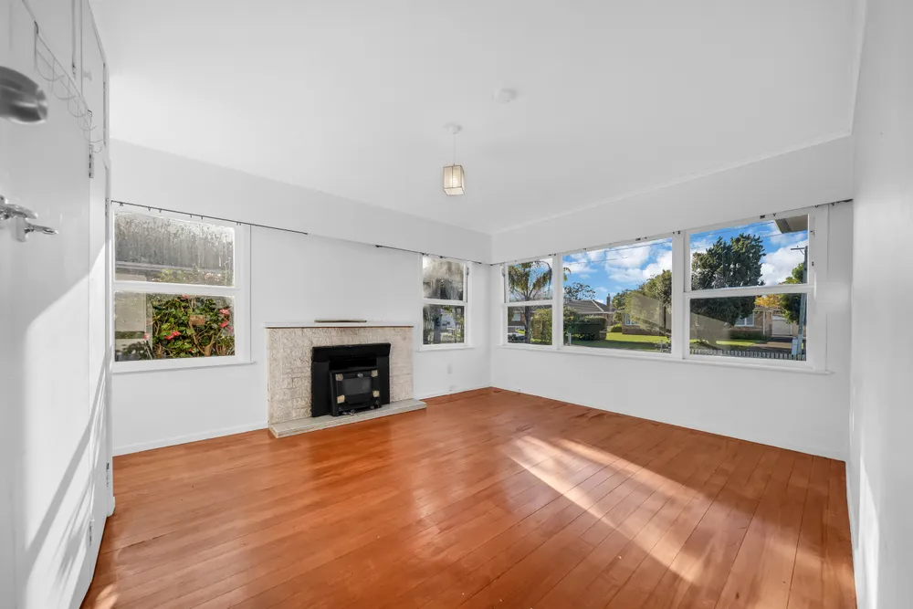 Photos of 64 Hallberry Road