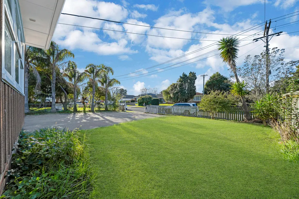 Photos of 64 Hallberry Road