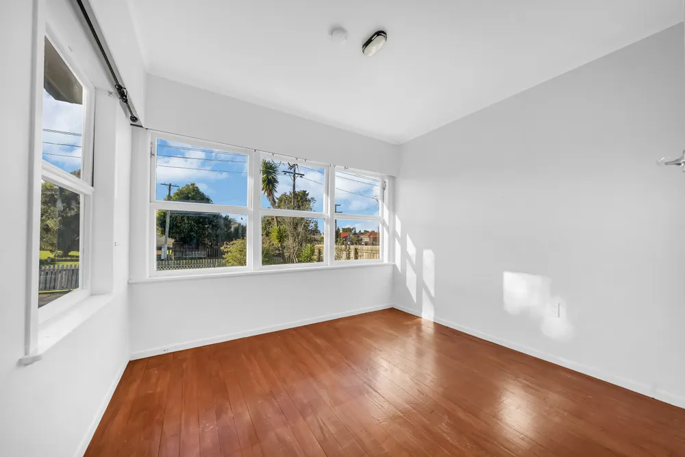 Photos of 64 Hallberry Road